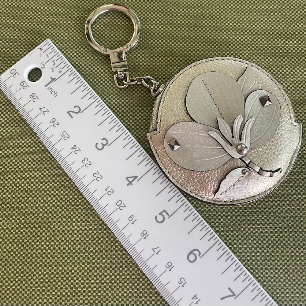 Kate Spade Larchmont Avenue floral coin purse